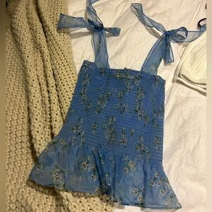 Amanda Uprichard top